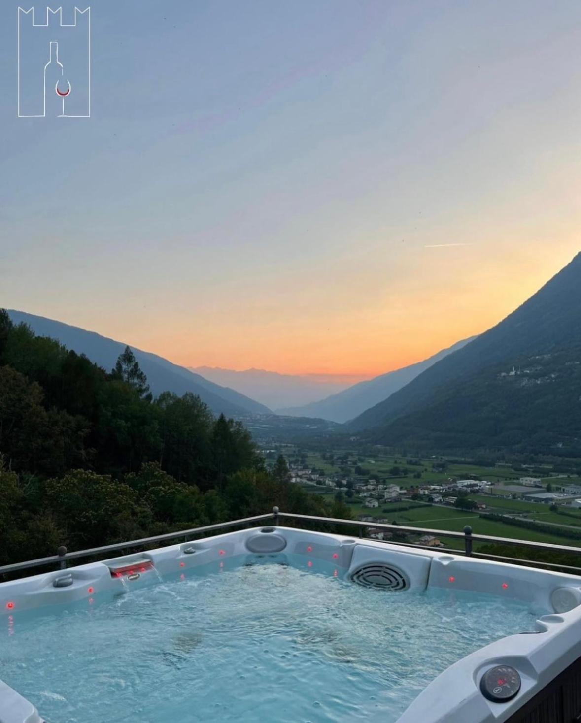 Foppoli Castle, Private 11Th Century Fortress With Panoramic View, Sauna And Hot Tub Overlooking The Valtellina Mazzo di Valtellina Екстер'єр фото
