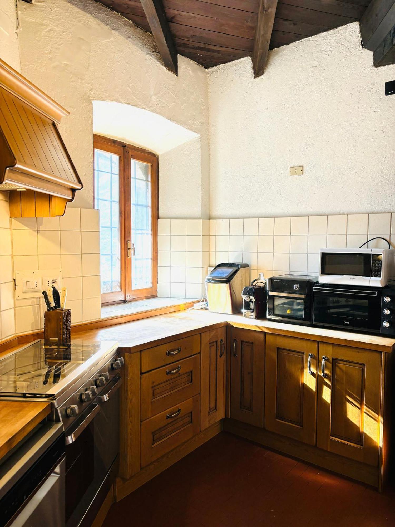 Foppoli Castle, Private 11Th Century Fortress With Panoramic View, Sauna And Hot Tub Overlooking The Valtellina Mazzo di Valtellina Екстер'єр фото
